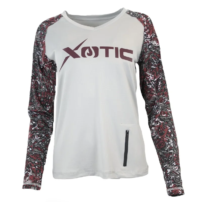 Long Sleeve Women's Performance Shirt