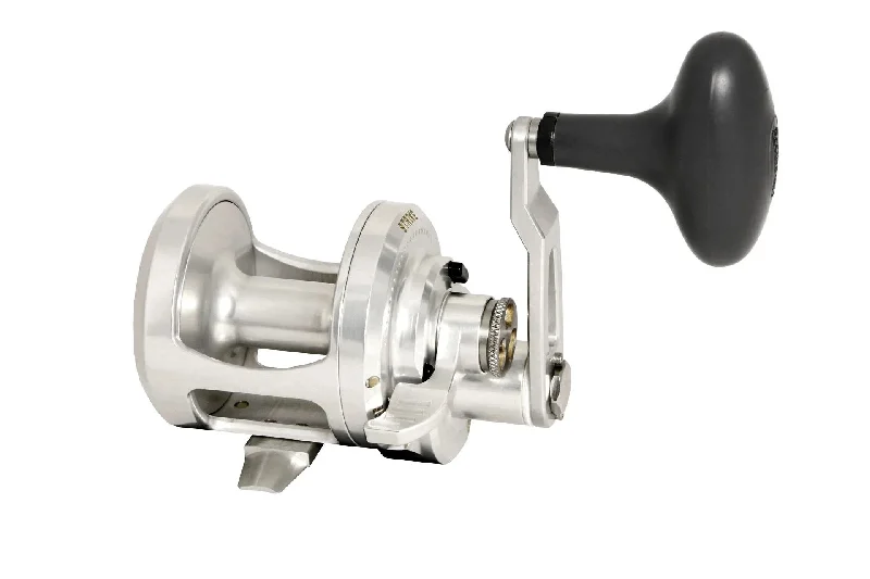 Accurate - Fury Lever Drag Reel